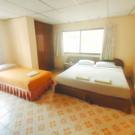 Top Thai Hotel Pattaya Room photo