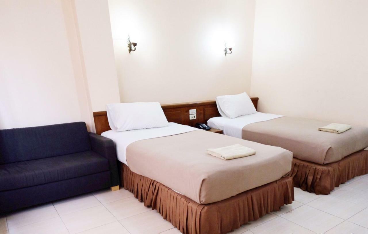 Top Thai Hotel Pattaya Exterior photo